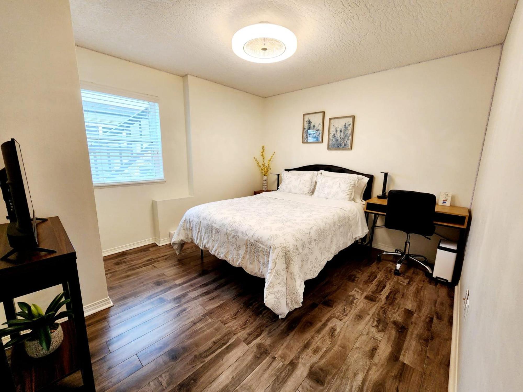 Adorable 1- Bedroom Suite In Langford Victoria Exteriér fotografie